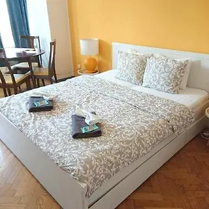 Cozy In The Heart Of Old Near The Charles Bridge Apartamento