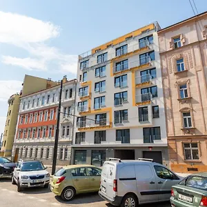 Apartament One Bedroom Penthouse # 82 In The Brand New Building Close To The Center With Free Parking, Praga