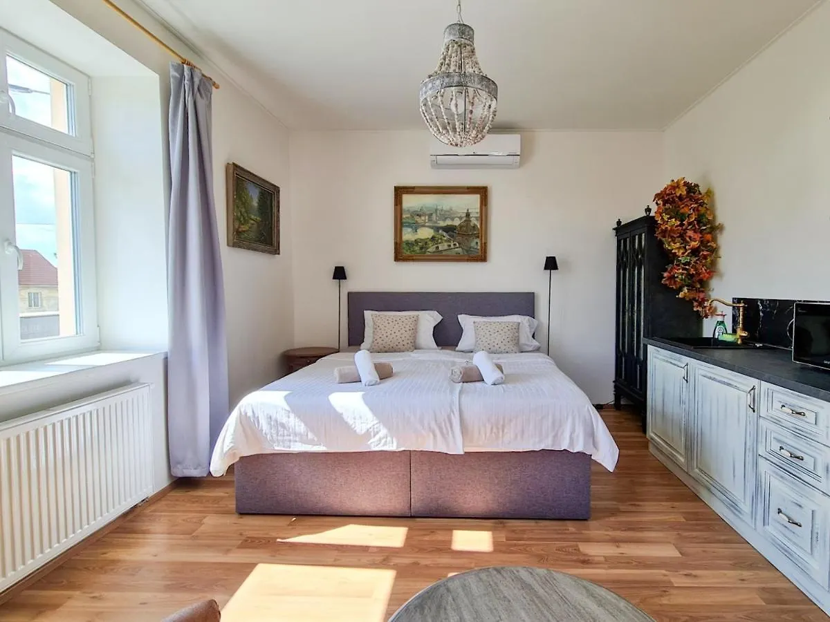 Apartamento Apartmán Praha Břevnov